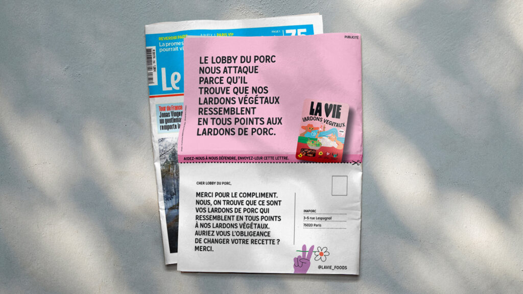 Journal Le Parisien avec une publicité La Vie Foods